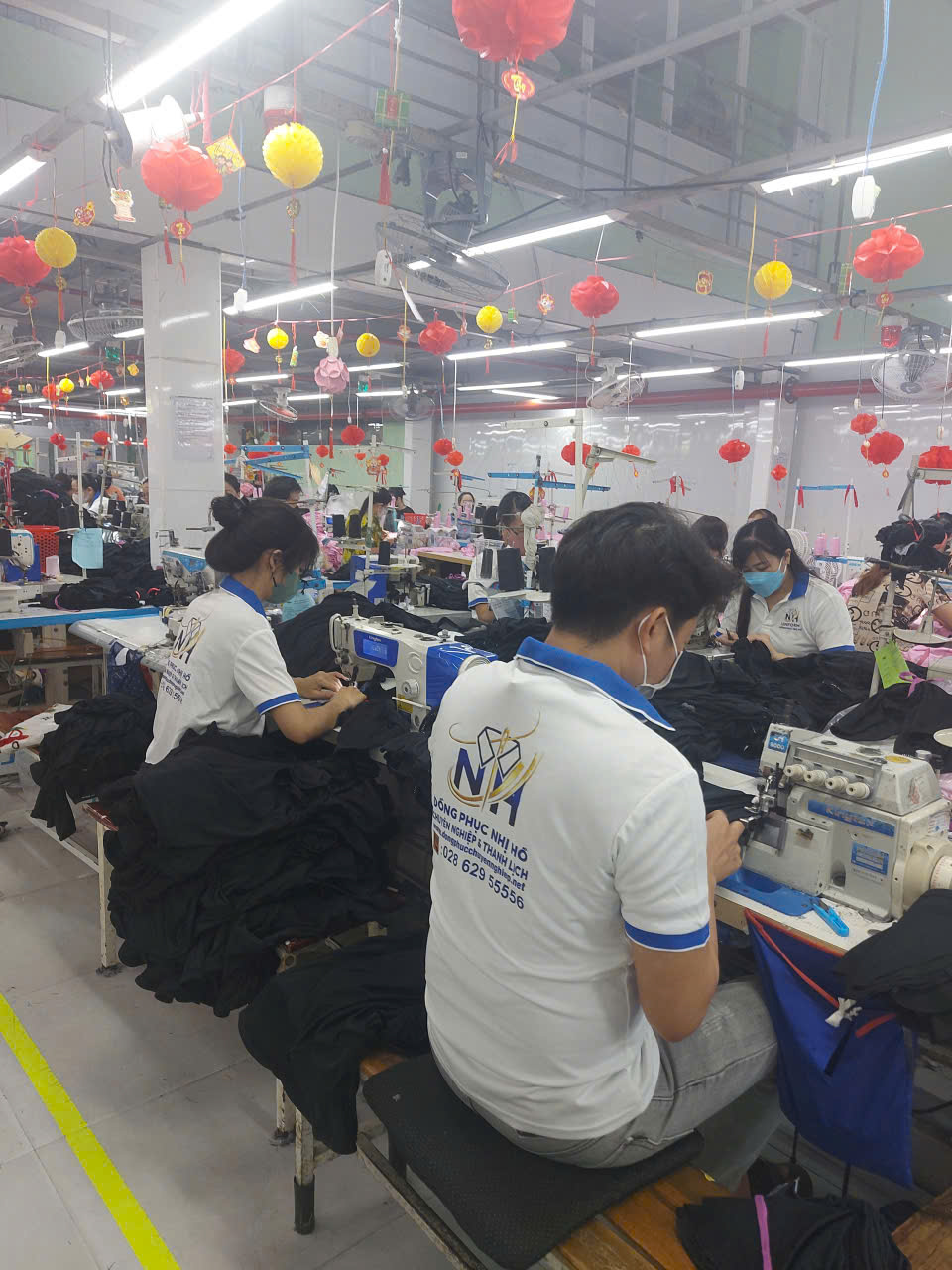 Đội ngũ nhân viên chuyên nghiệp