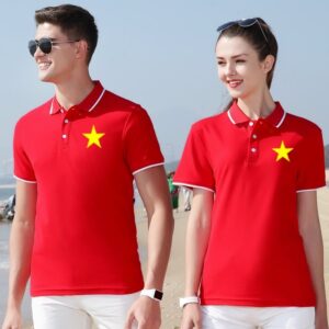 Chiếc Áo Cờ Đỏ Sao Vàng: Hơn Cả Trang Phục, Là Lòng Tự Hào Dân Tộc