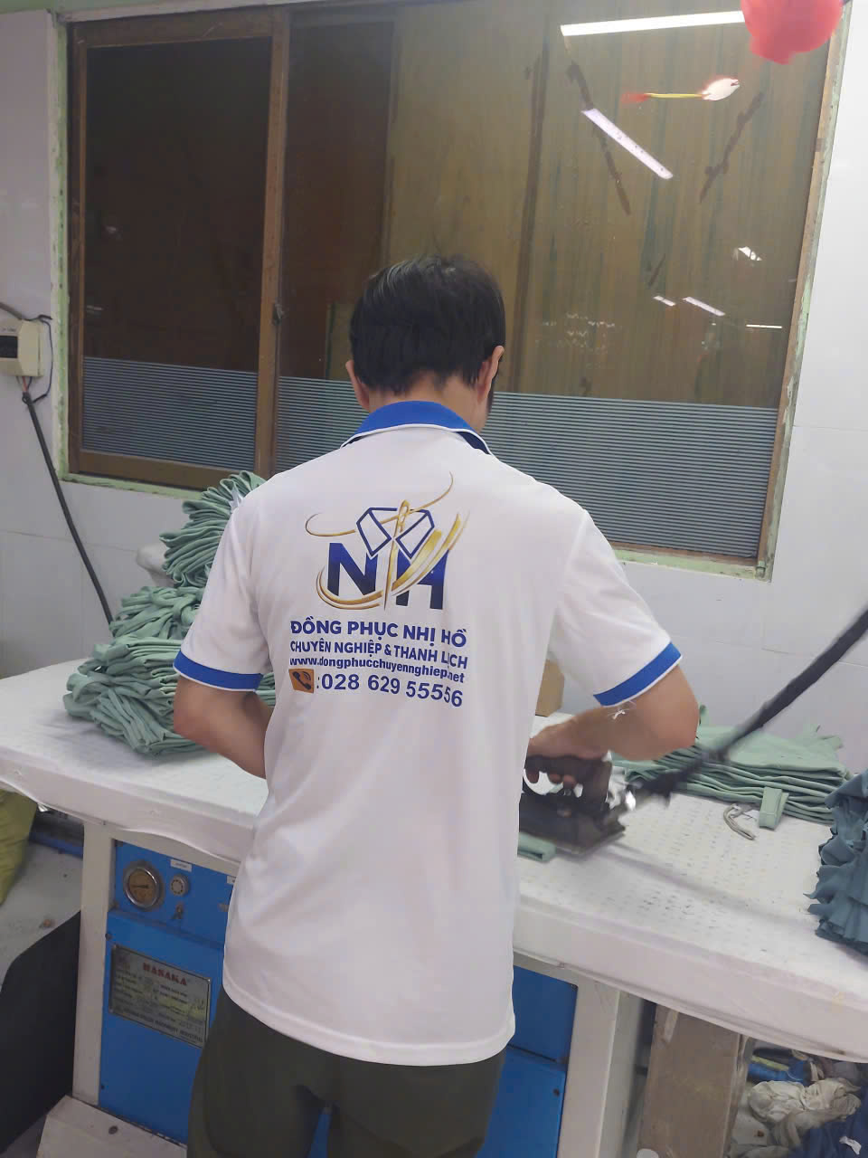 Trực tiếp kiểm tra năng lực sản xuất xưởng may đồng phục Trực tiếp kiểm tra năng lực sản xuất xưởng may đồng phục
